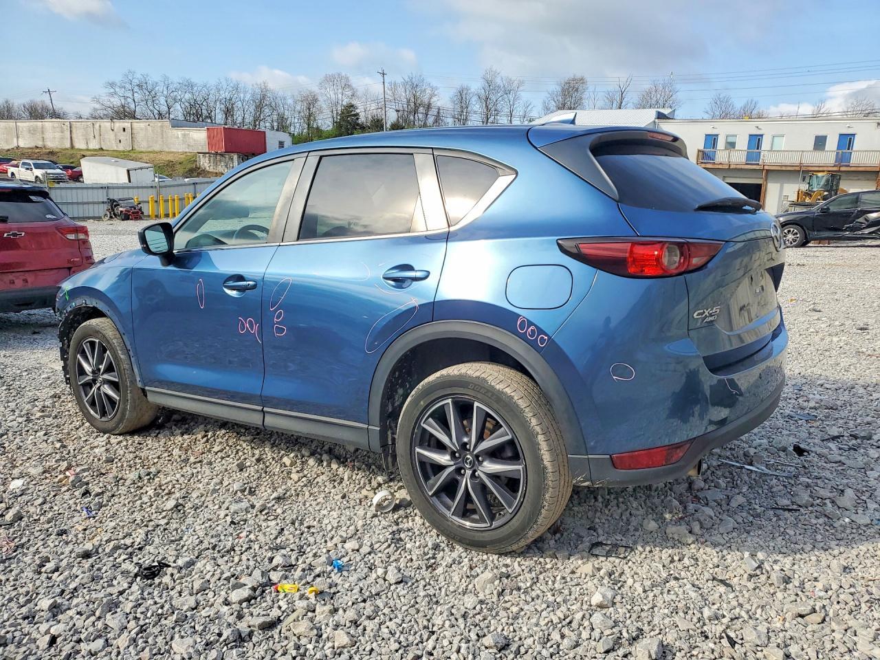 2018 Mazda Cx-5 Touring - Image 2