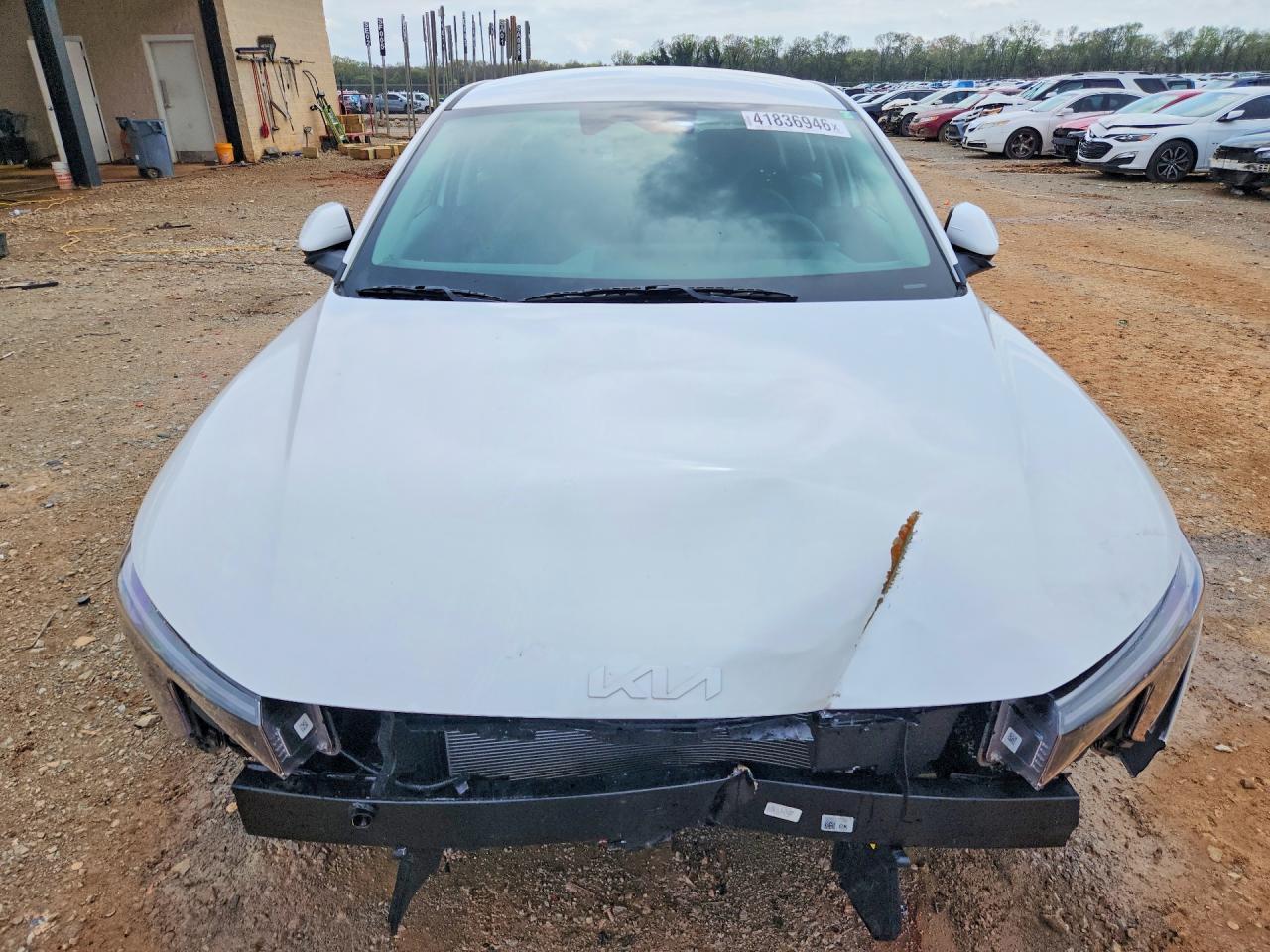 2025 Kia K4 Lxs - Image 5