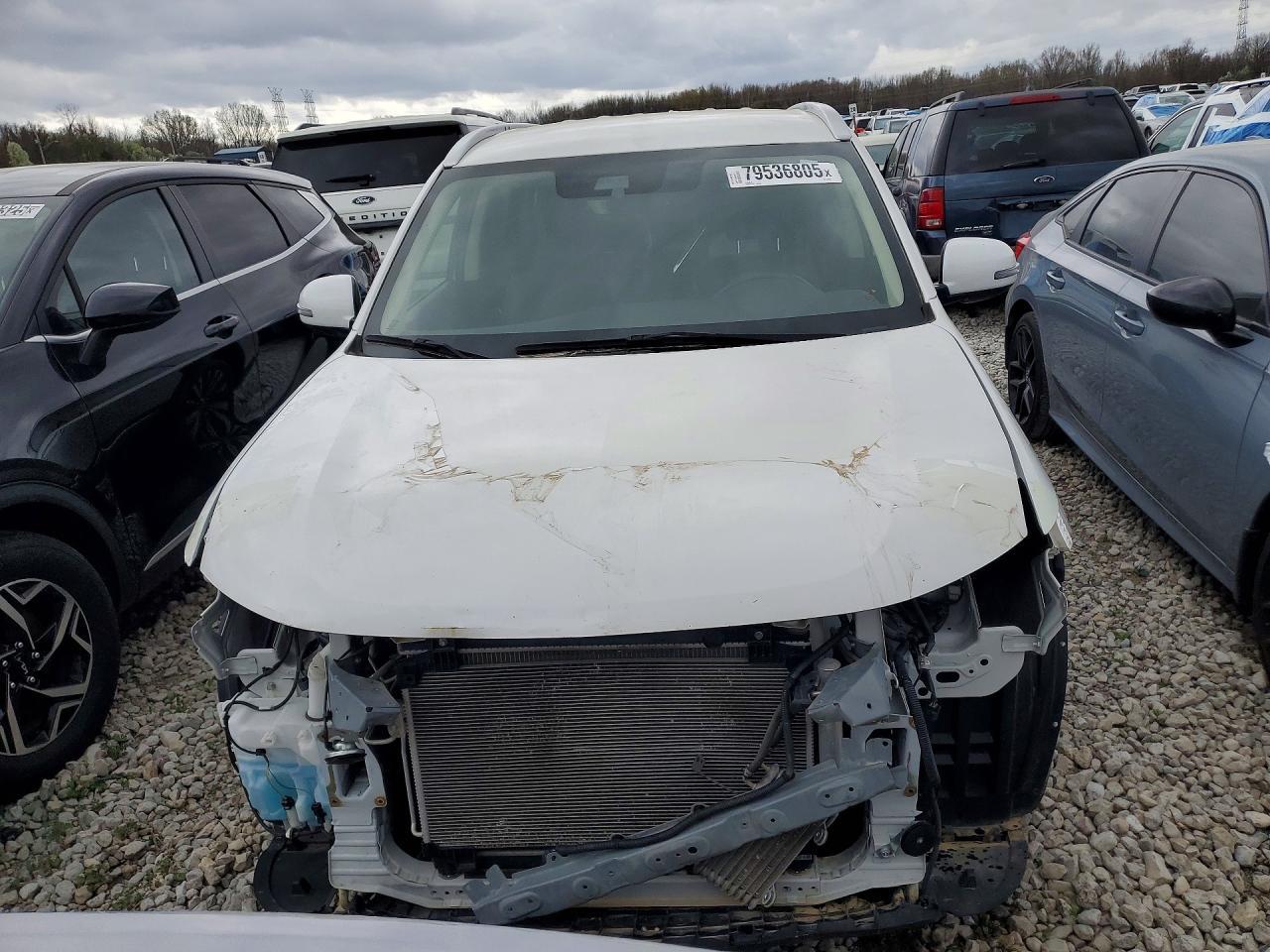 2020 Mitsubishi Outlander Se - Image 5