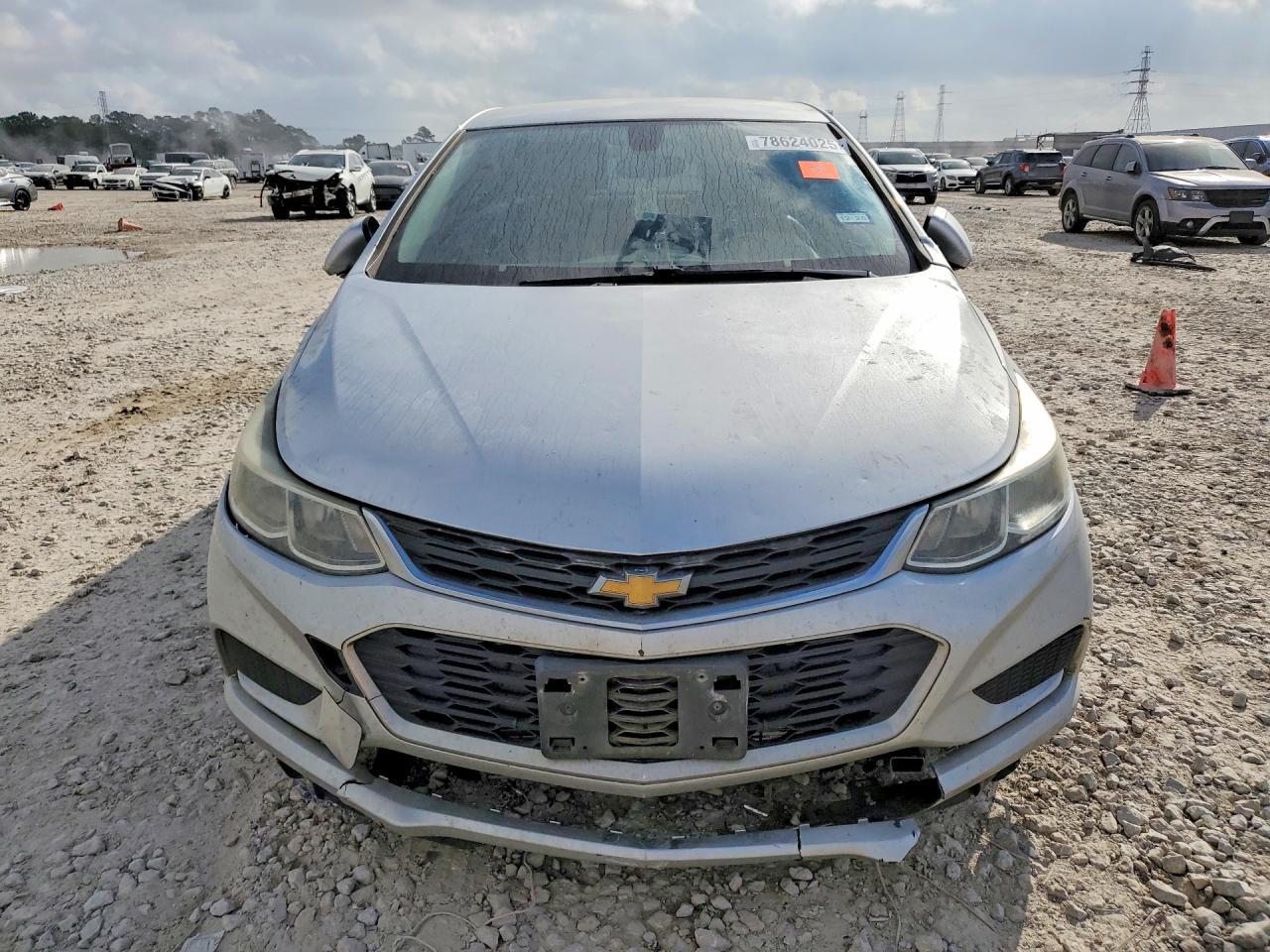 2018 Chevrolet Cruze Ls - Фото 5