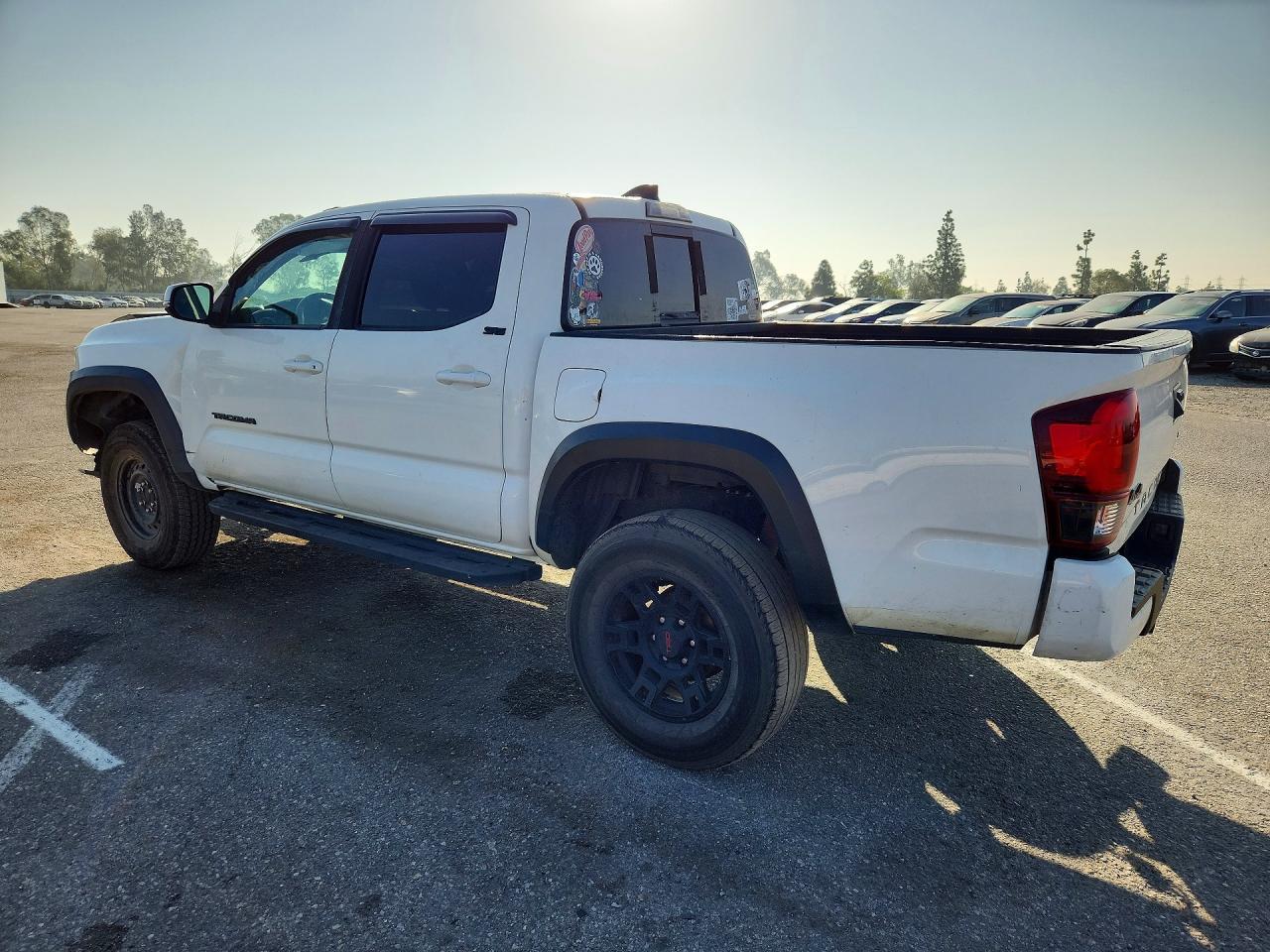 2021 Toyota Tacoma Sr5 V6 - Фото 2