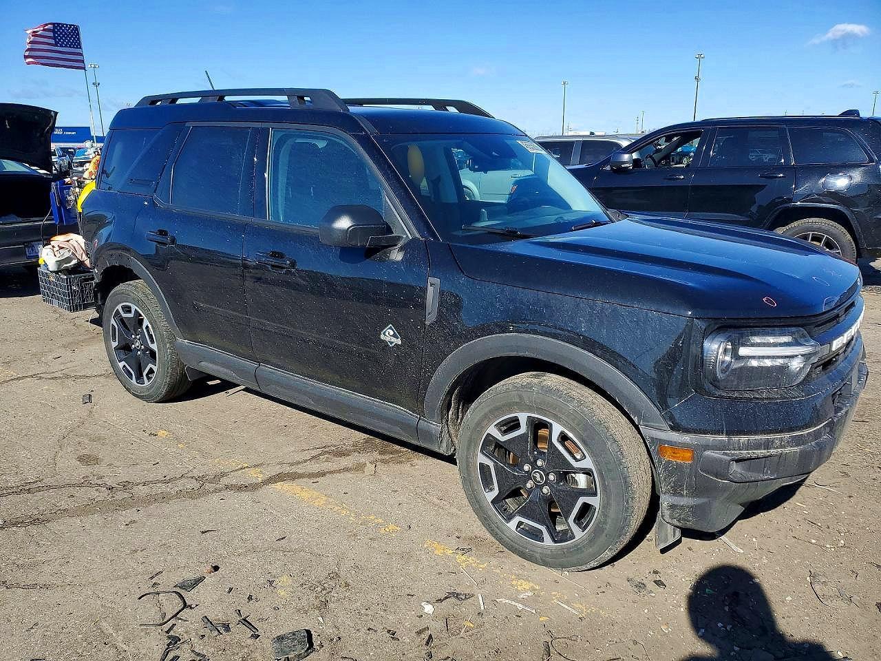 2023 Ford Bronco Sport Outer Banks - Image 4