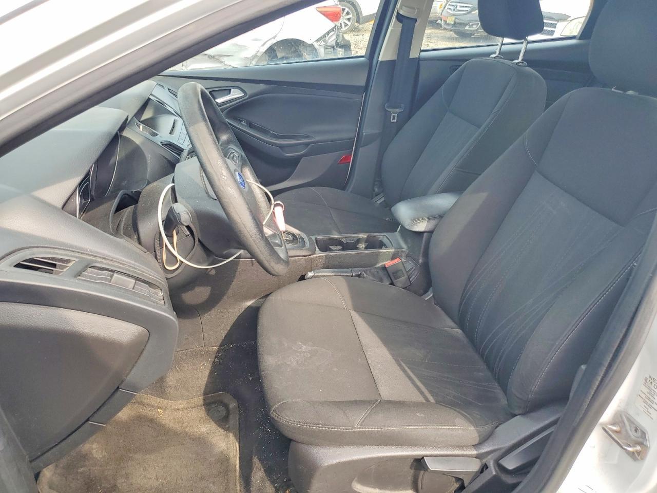 2016 Ford Focus Se - Фото 7