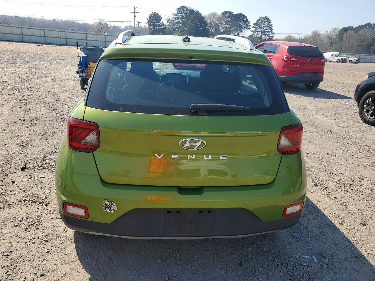 2023 Hyundai Venue Sel - Фото 6