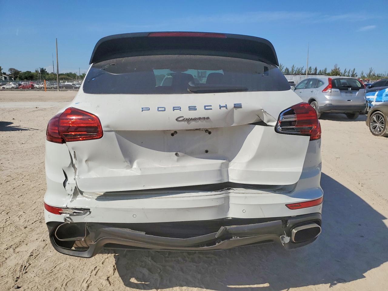 2017 Porsche Cayenne - Фото 6