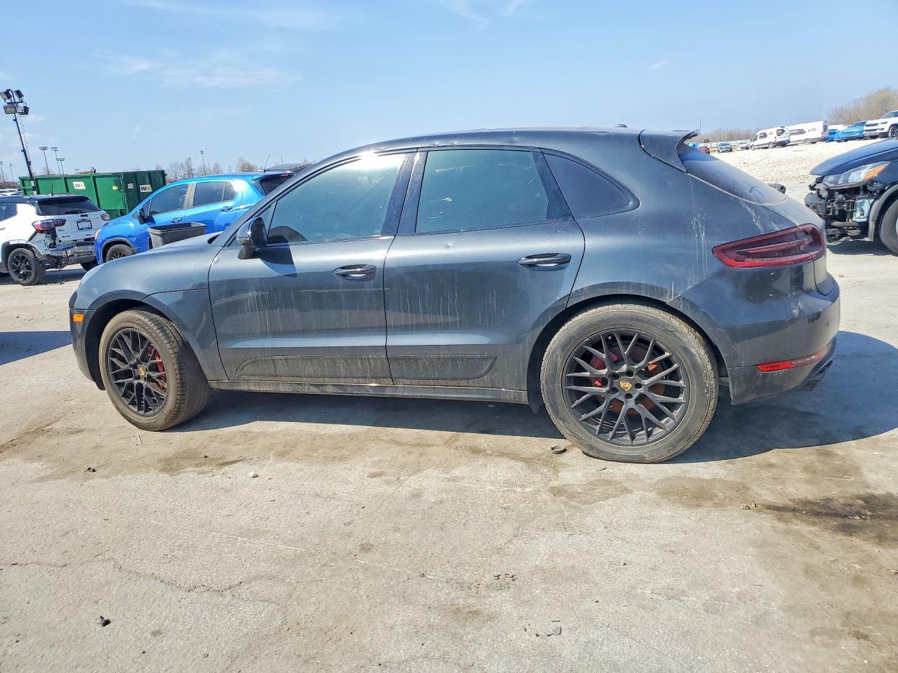 2018 Porsche Macan Gts - Image 2