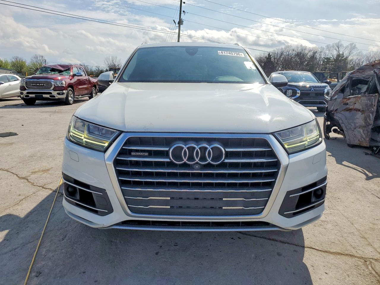 2017 Audi Q7 Premium Plus - Image 5