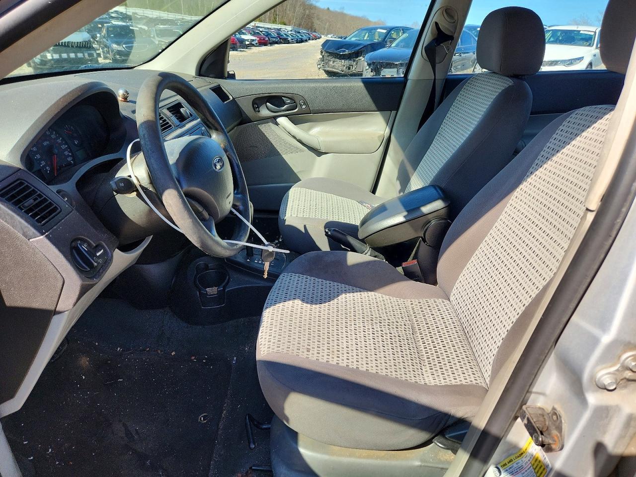 2007 Ford Focus Se - Фото 7