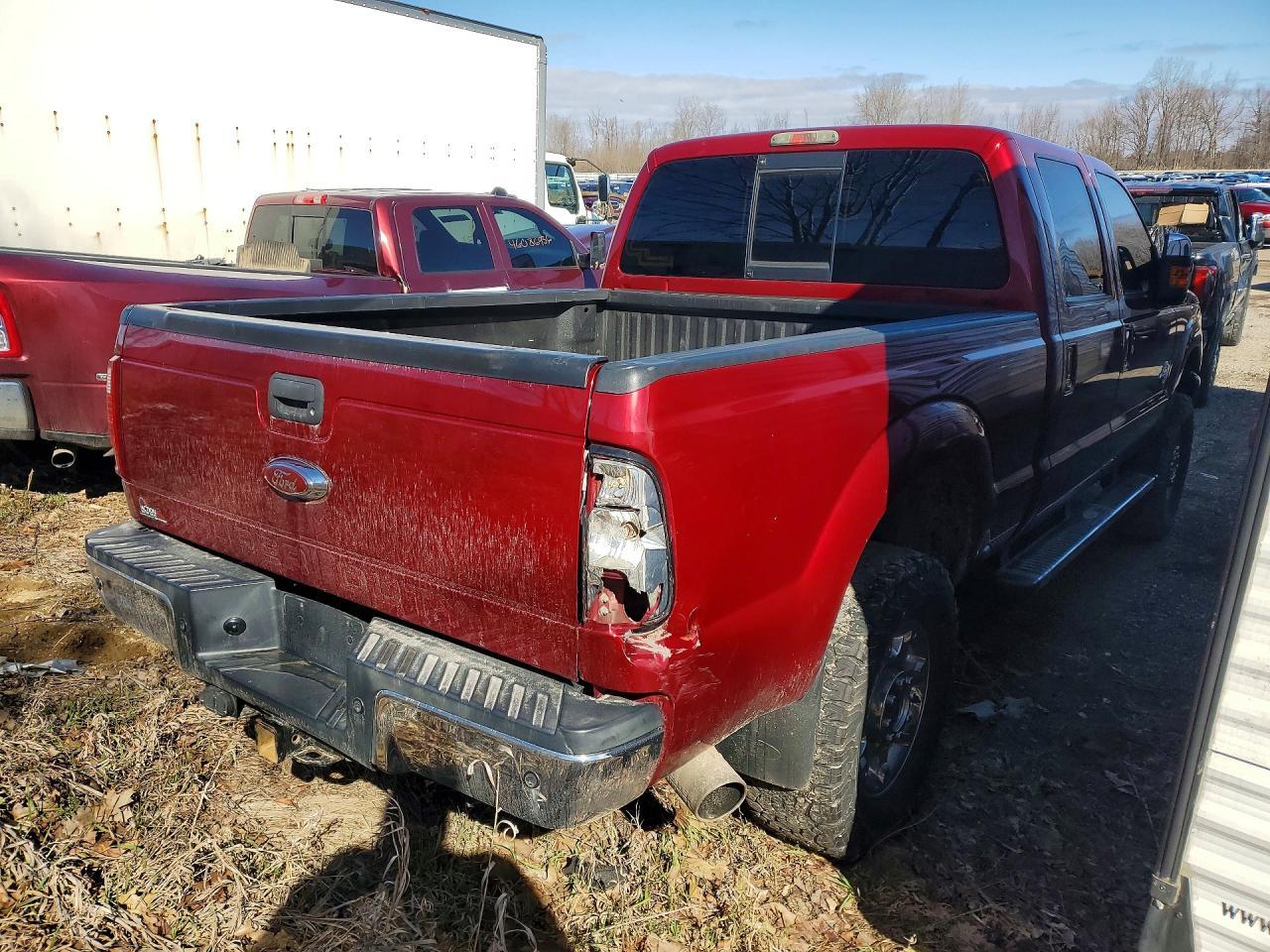 2015 Ford F350 Super Duty - Фото 3