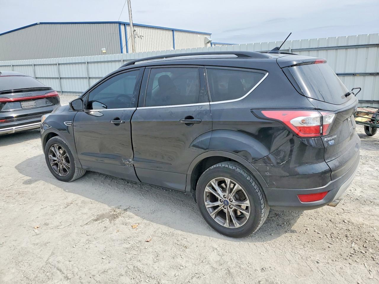 2018 Ford Escape Se - Image 2