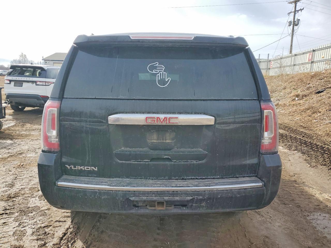 2018 GMC Yukon Denali - Фото 6