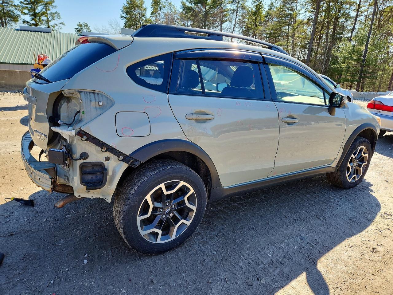2017 Subaru Crosstrek Limited - Image 3