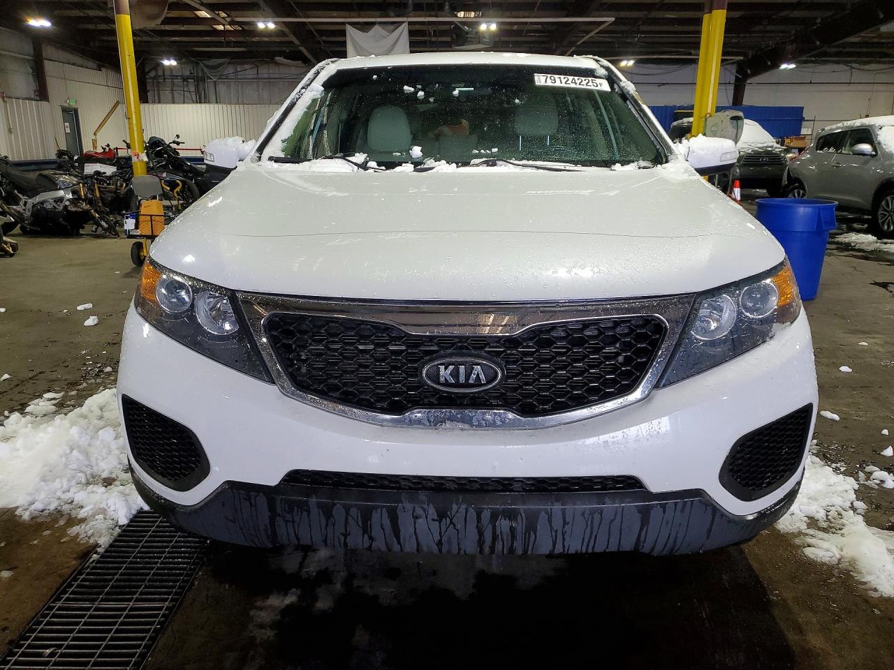2013 Kia Sorento Lx - Image 5