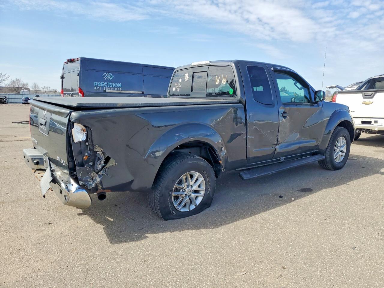 2014 Nissan Frontier Sv V6 - Image 3