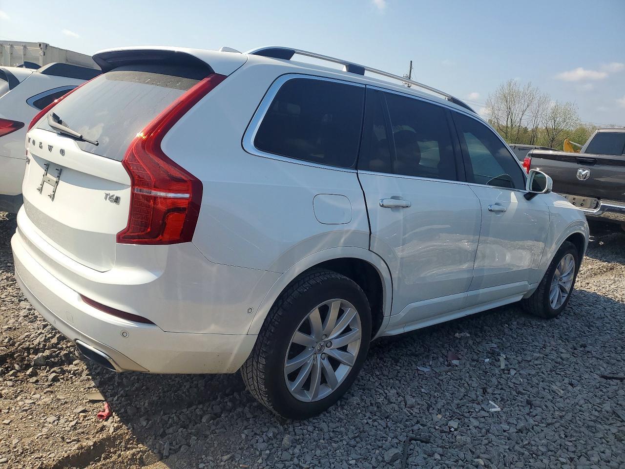 2017 Volvo Xc90 T6 - Фото 3