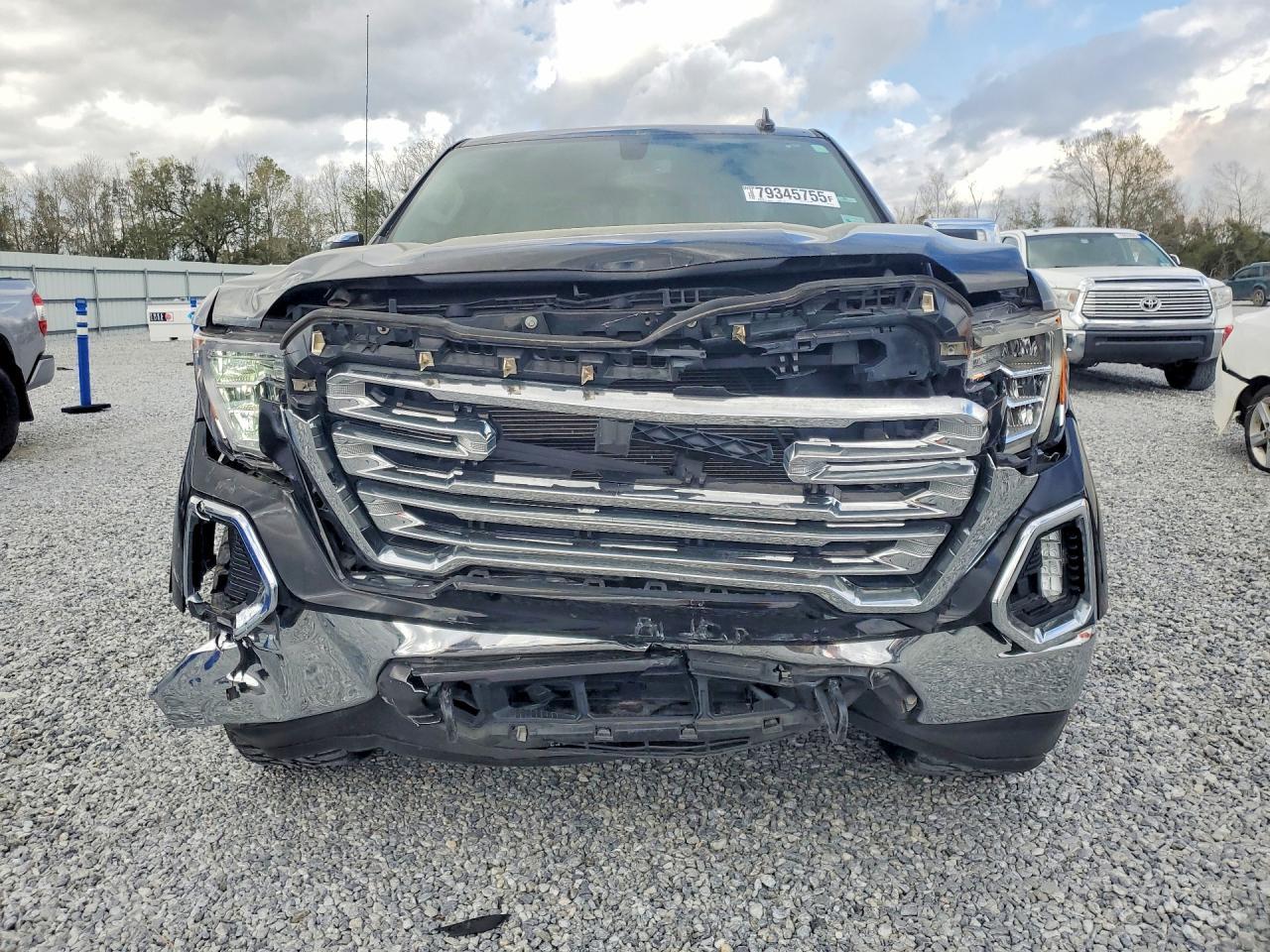 2021 GMC Sierra K1500 Slt - Image 5