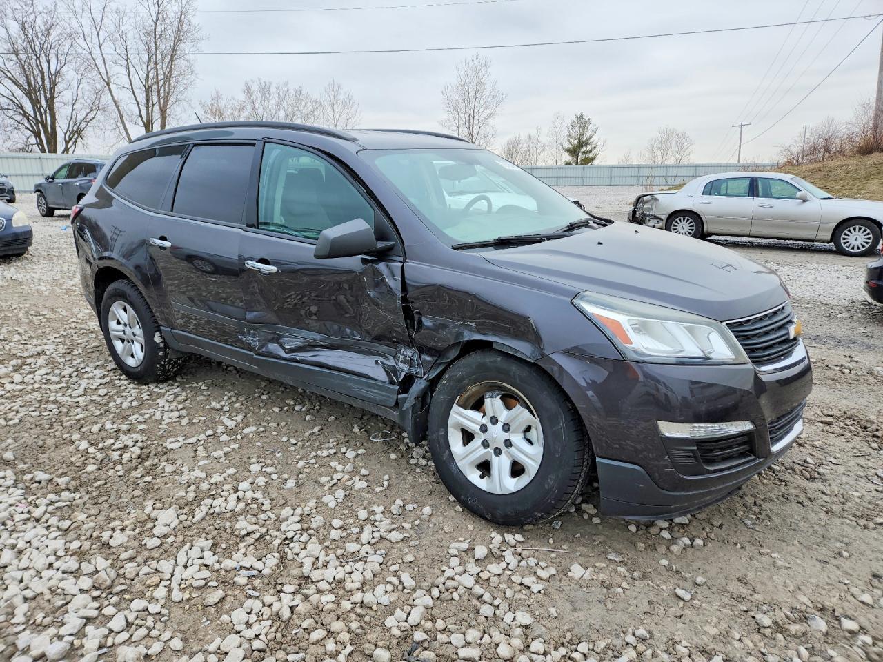 2015 Chevrolet Traverse Ls - Image 4
