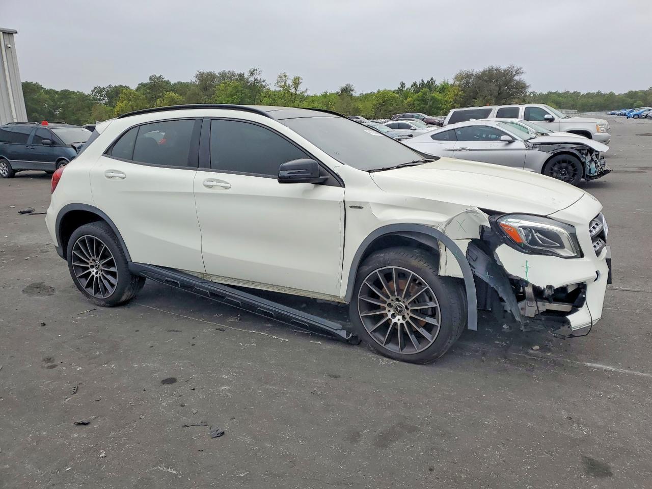 2018 Mercedes-Benz Gla 250 4Matic - Image 4