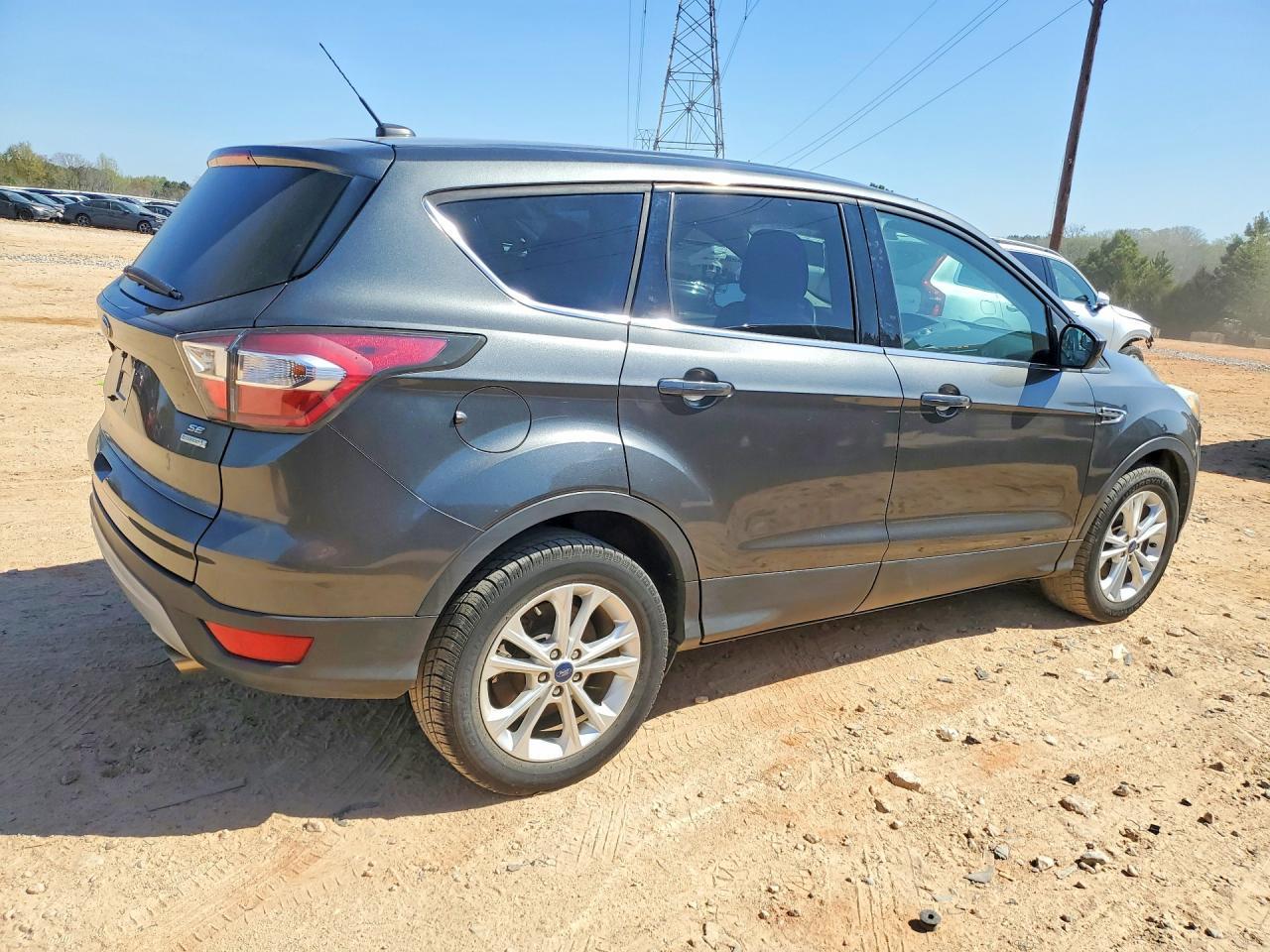 2017 Ford Escape Se - Image 3