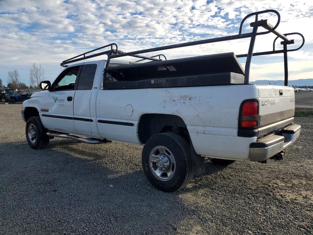 1999 Dodge Ram 2500 - Фото 2