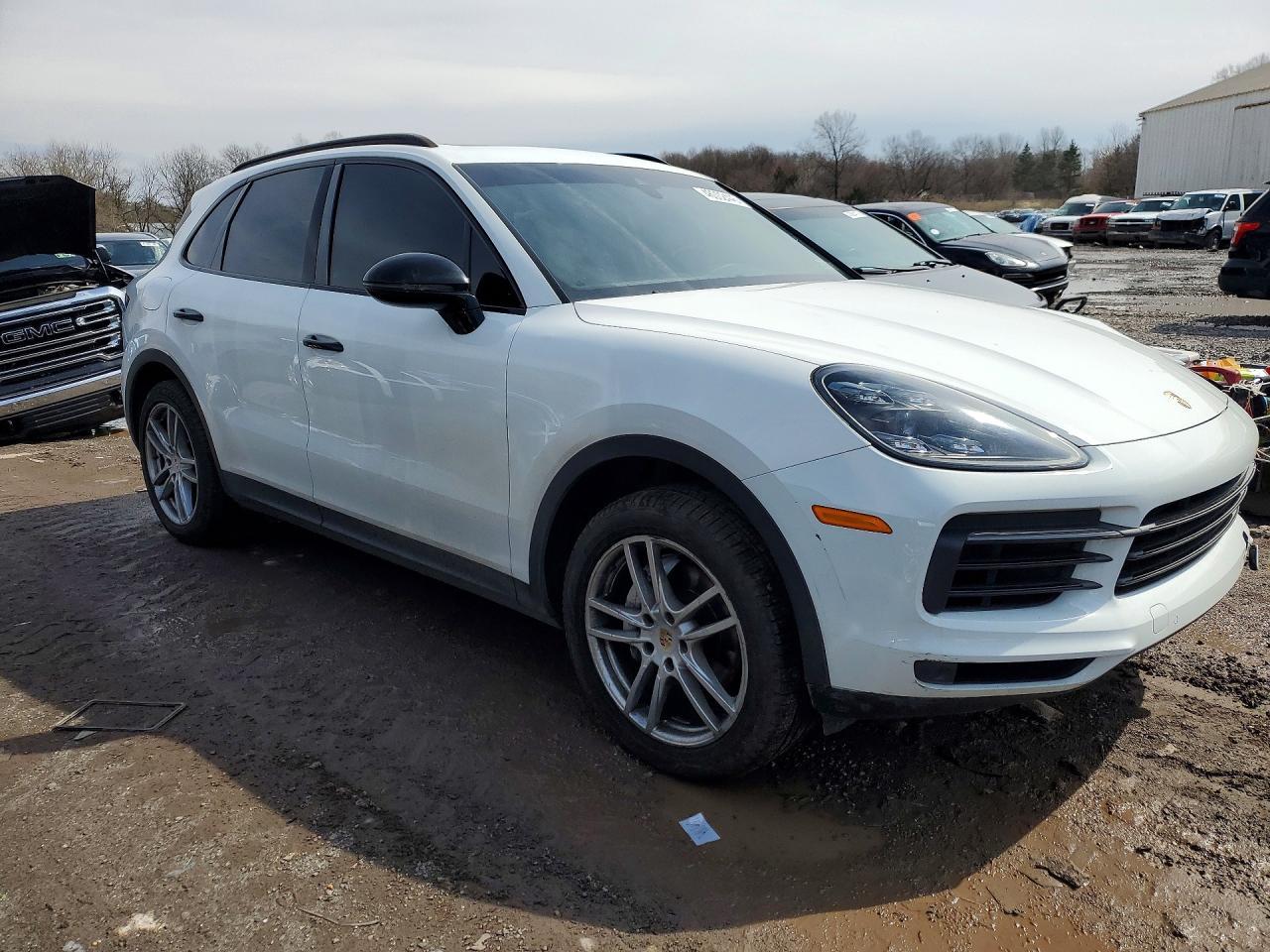 2019 Porsche Cayenne - Image 4