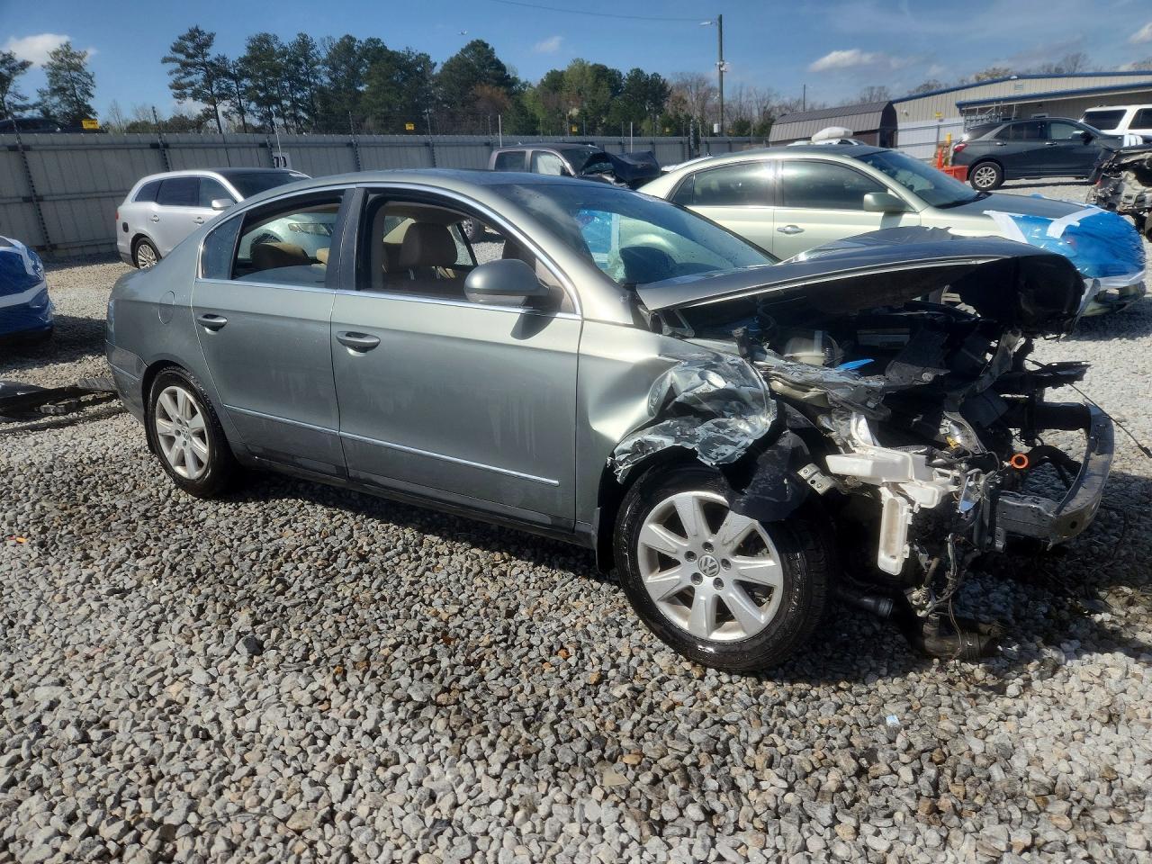 2007 Volkswagen Passat 2.0T - Image 4