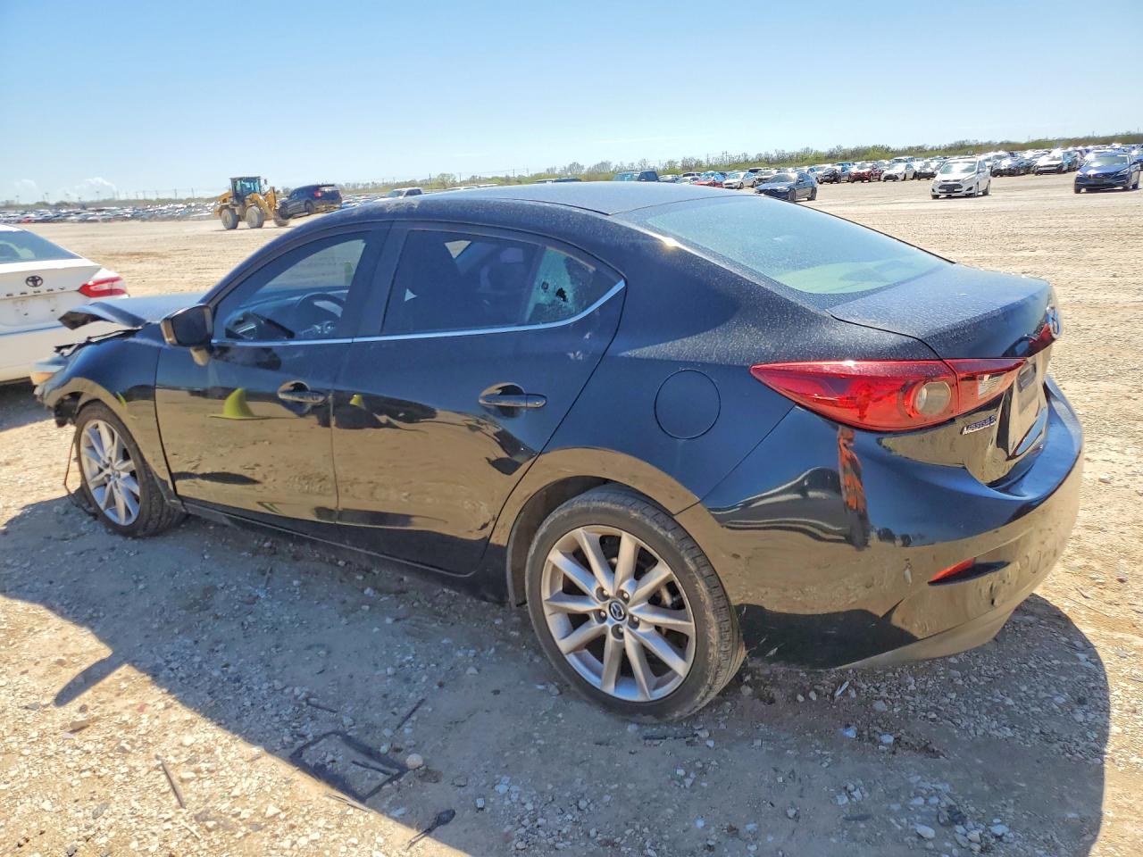 2017 Mazda 3 Touring - Фото 2