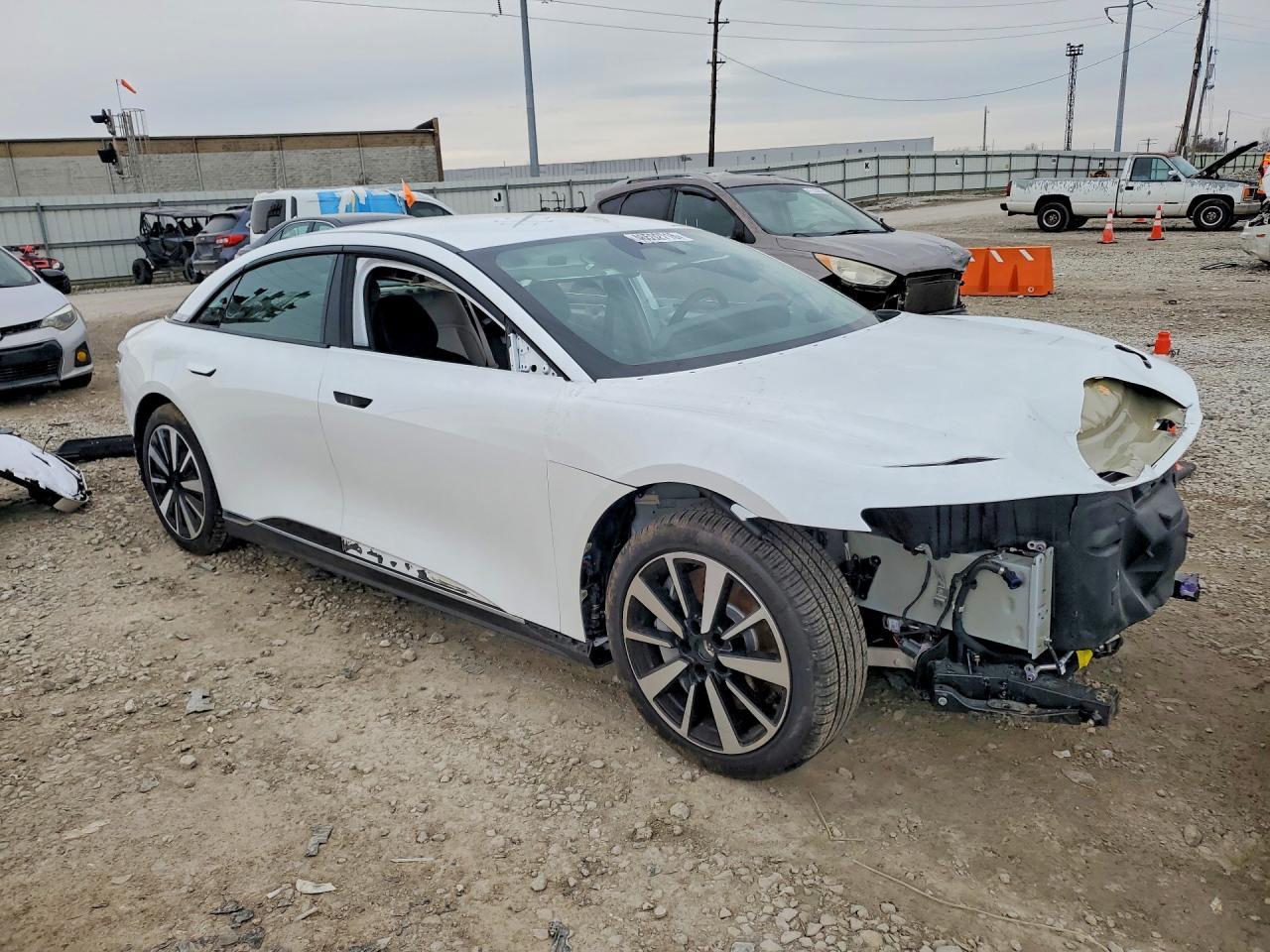 2026 Lucid Motors Air Touring - Фото 4