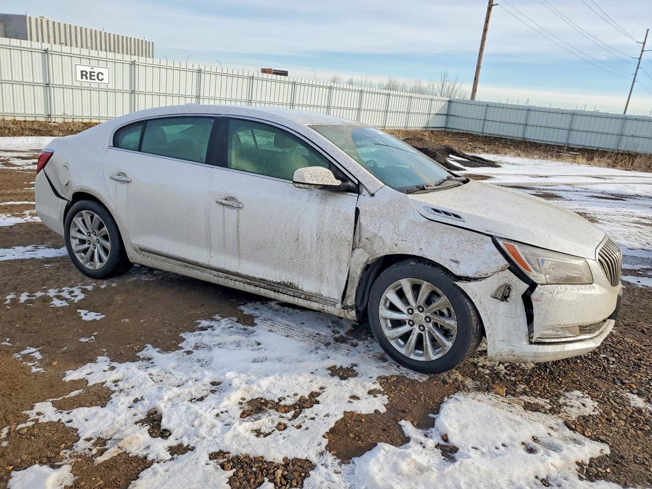 2015 Buick Lacrosse - Image 4