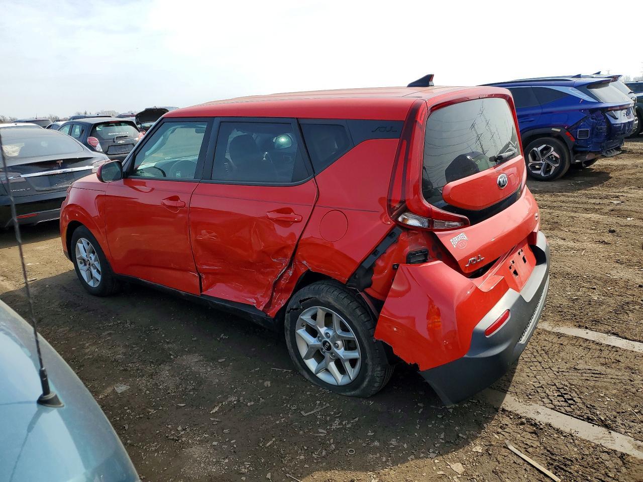 2020 Kia Soul S - Фото 2
