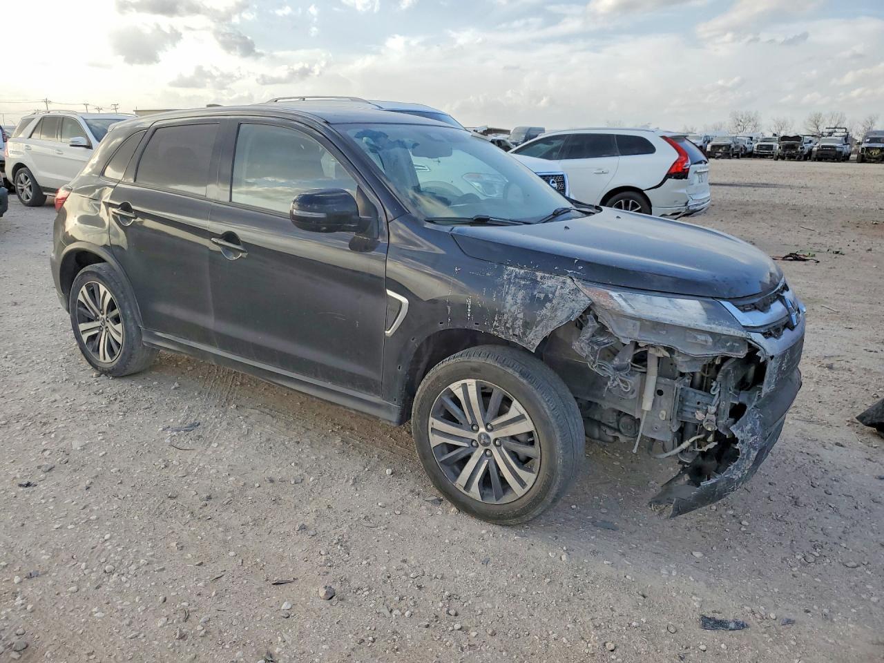 2020 Mitsubishi Outlander Sport Se - Фото 4