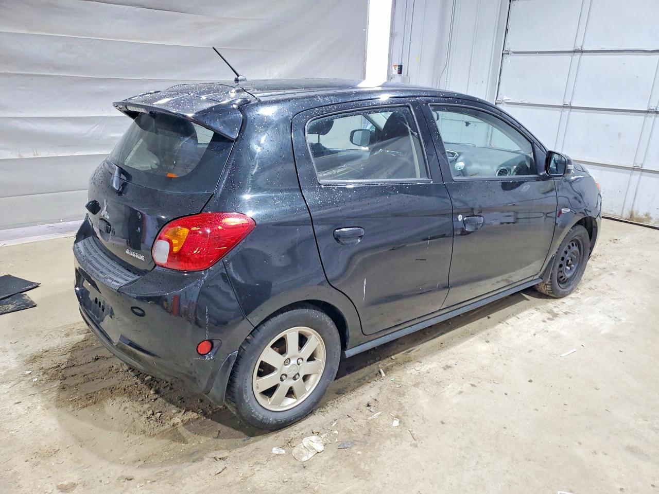 2015 Mitsubishi Mirage Es - Фото 3