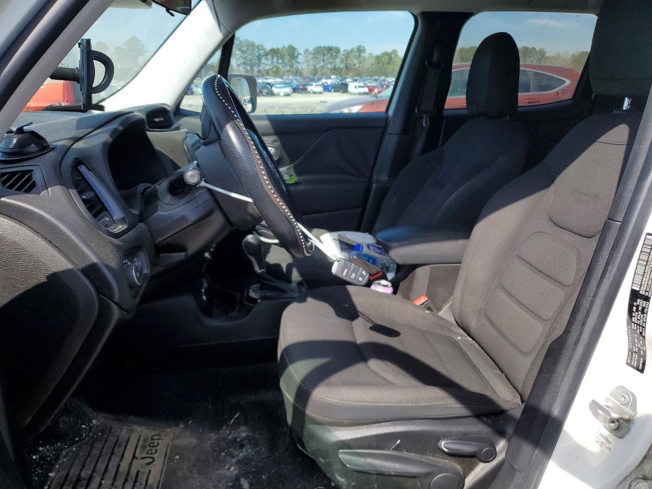 2017 Jeep Renegade Latitude - Фото 7