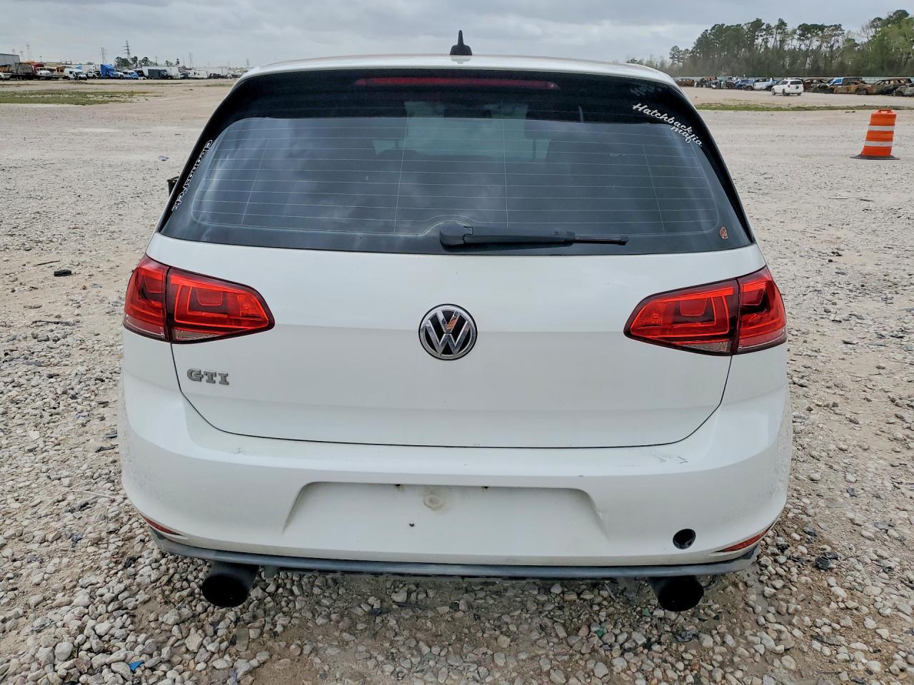 2015 Volkswagen Gti - Image 6