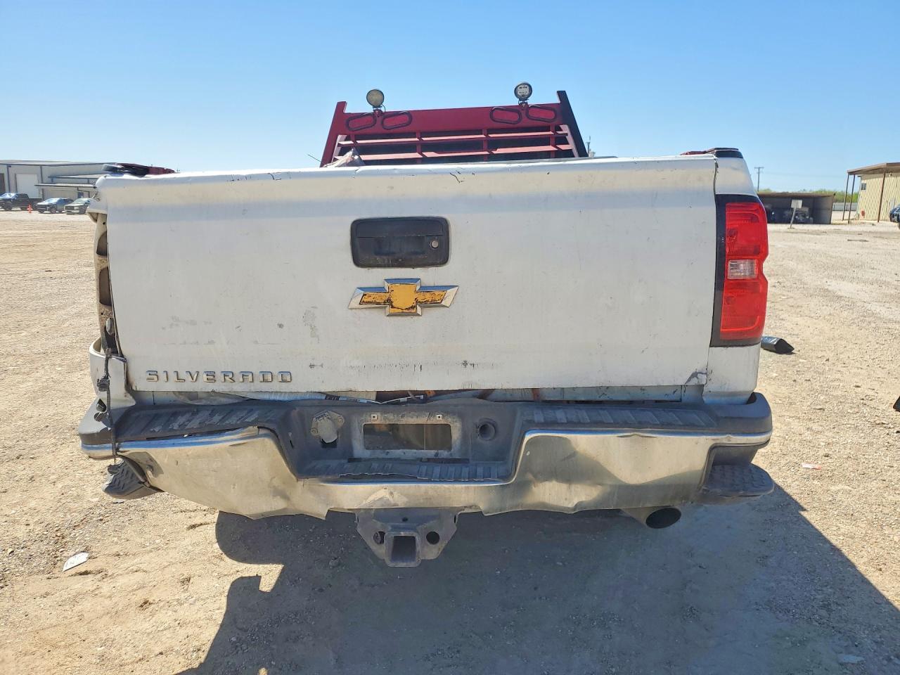 2018 Chevrolet Silverado C2500 Heavy Duty - Фото 6