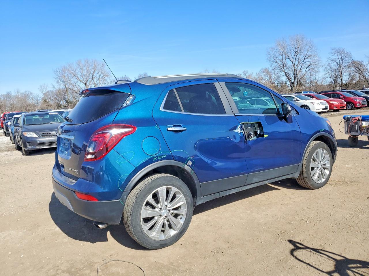 2020 Buick Encore - Фото 3