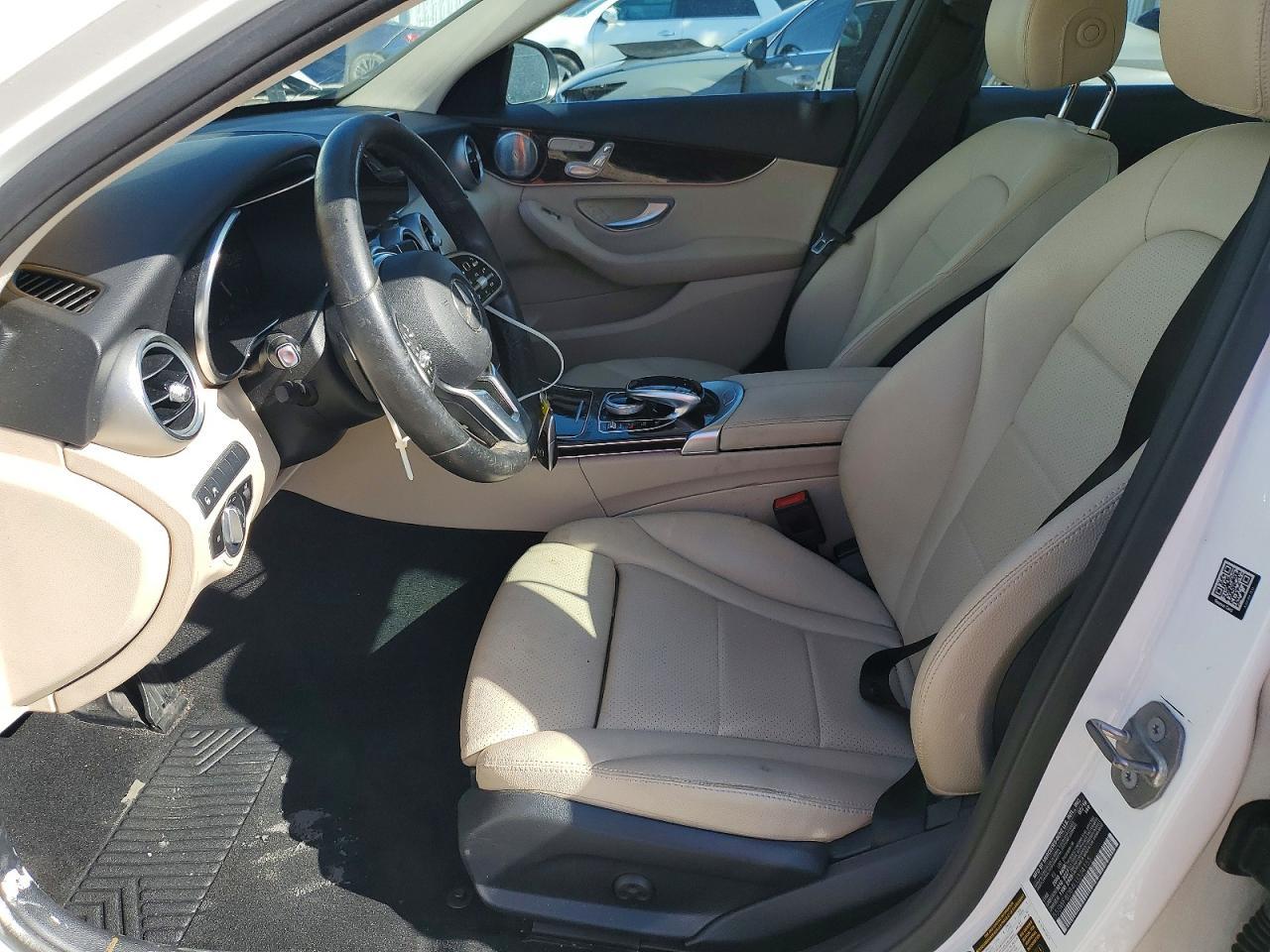 2020 Mercedes-Benz C 300 - Фото 7