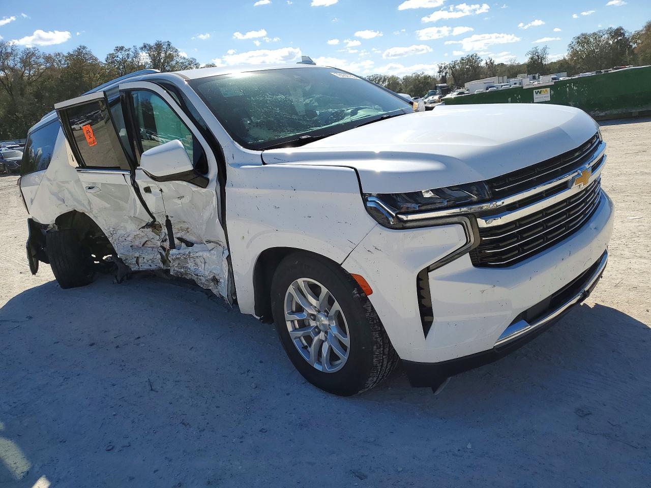 2021 Chevrolet Suburban C1500 Lt - Фото 4