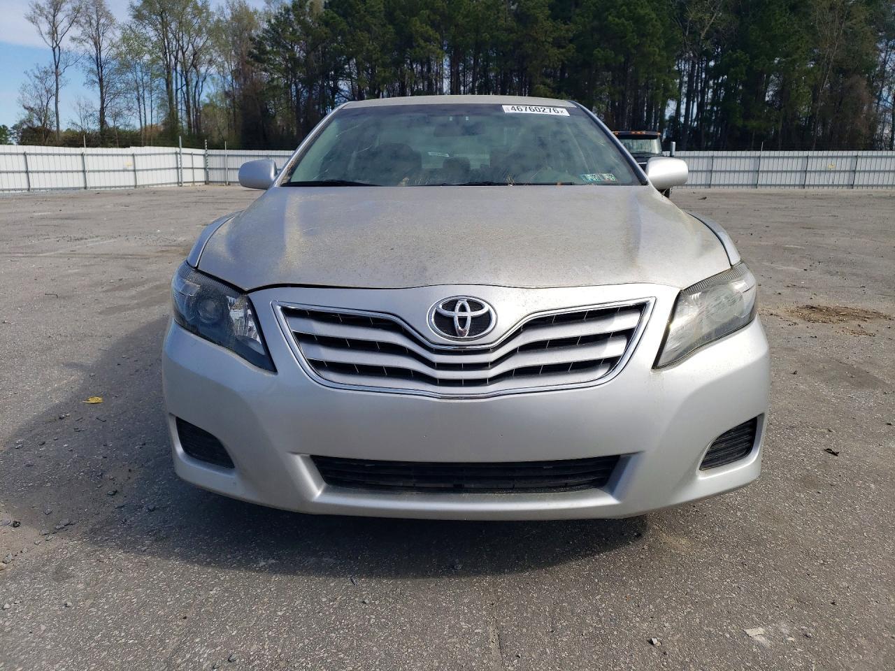 2011 Toyota Camry Le - Фото 5