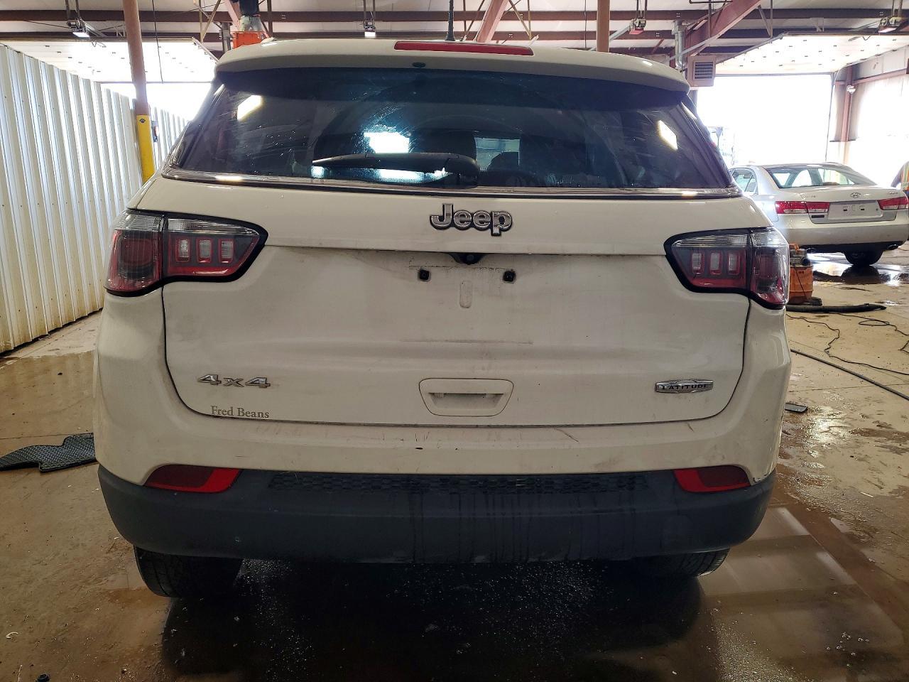 2019 Jeep Compass Latitude - Фото 6