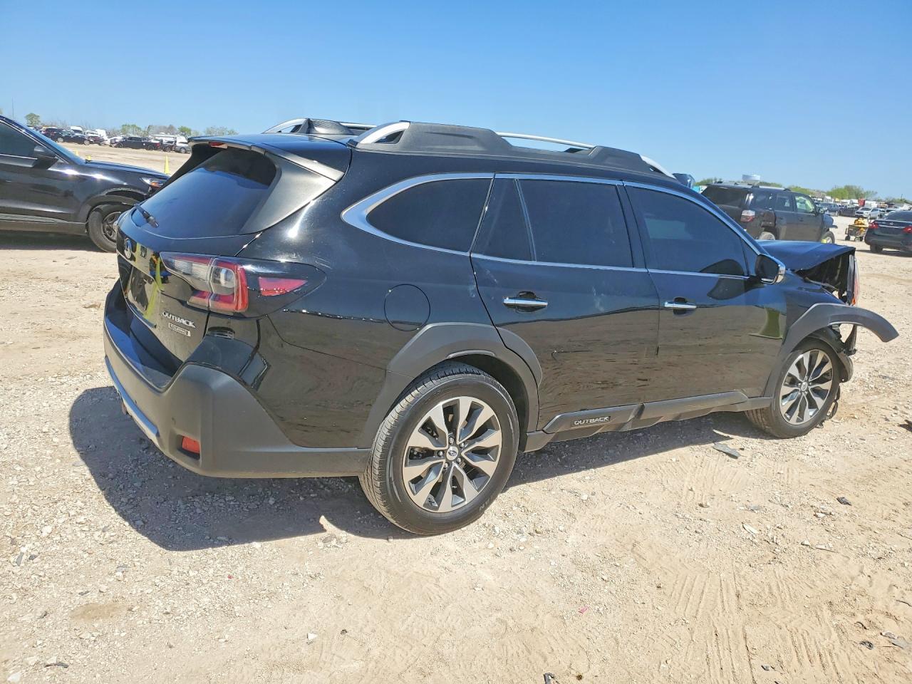 2023 Subaru Outback Touring - Image 3