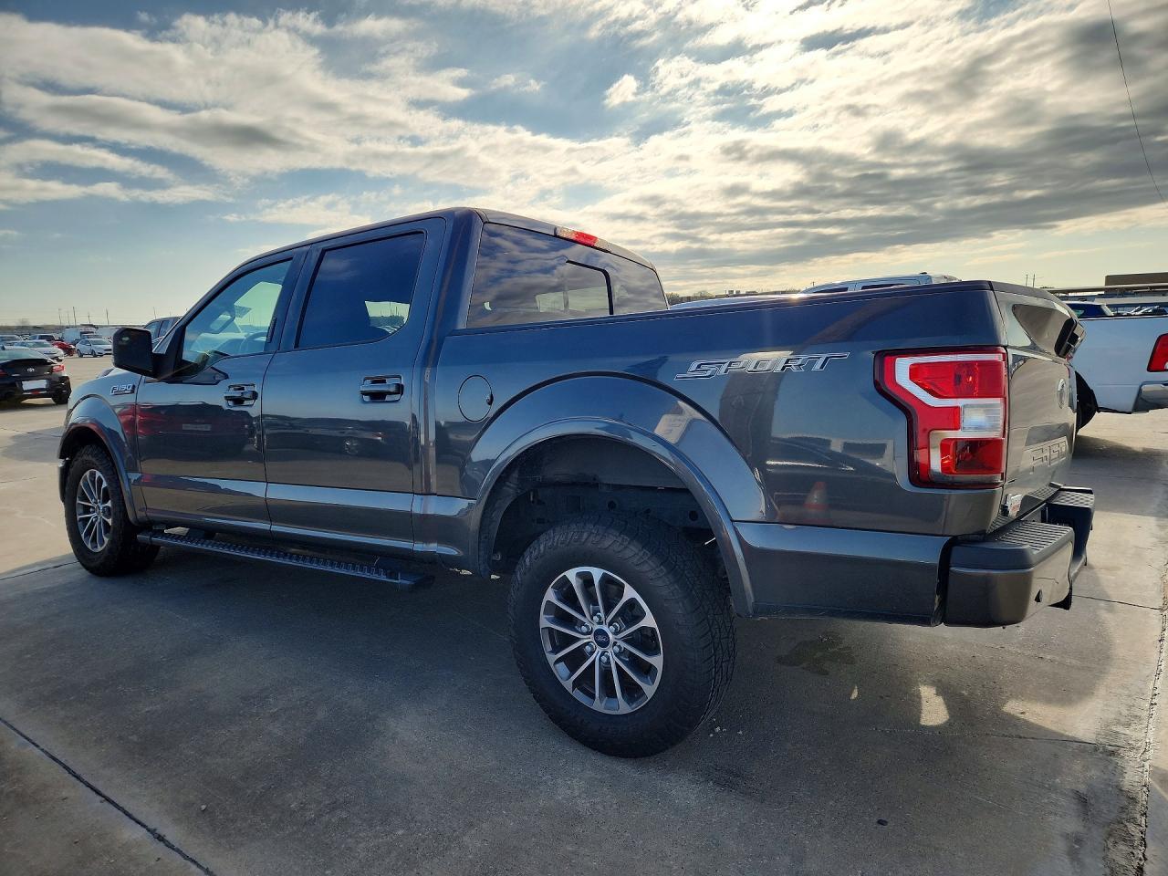 2018 Ford F150 Supercrew - Фото 2