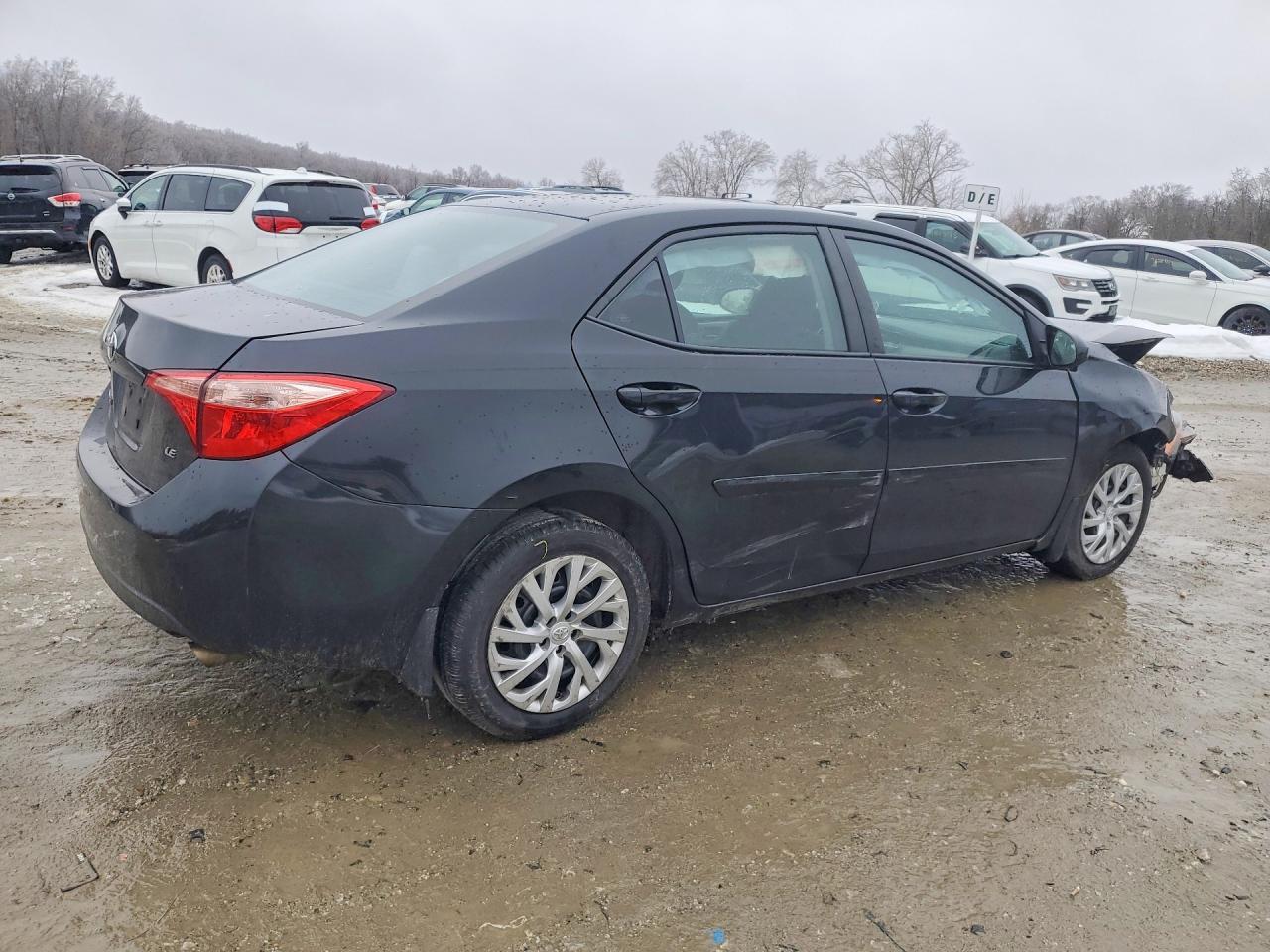 2017 Toyota Corolla Le - Image 3