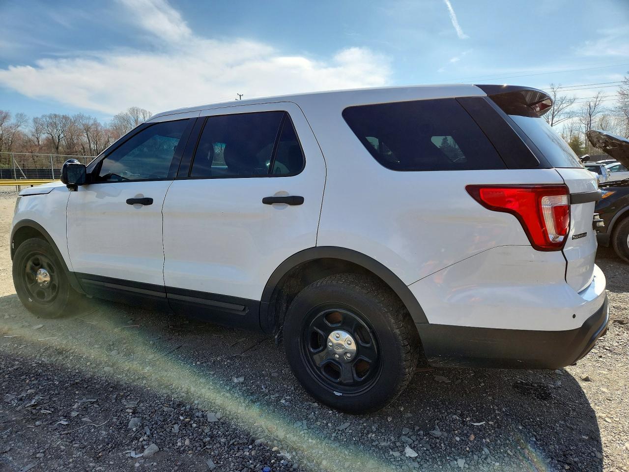 2016 Ford Explorer Police Interceptor - Image 2
