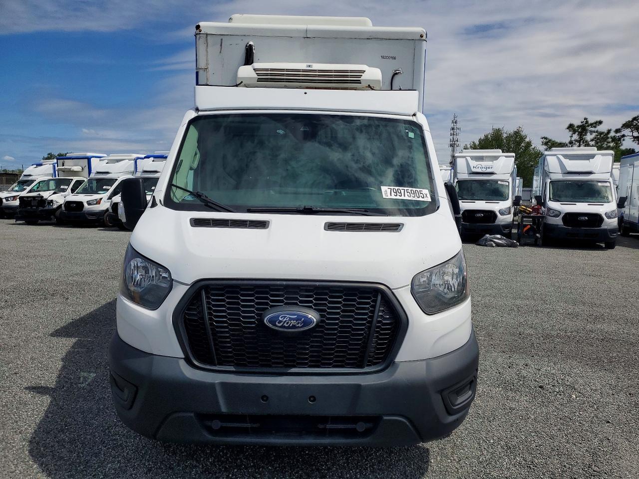 2020 Ford Transit Refrigerated Box Truck - Фото 5