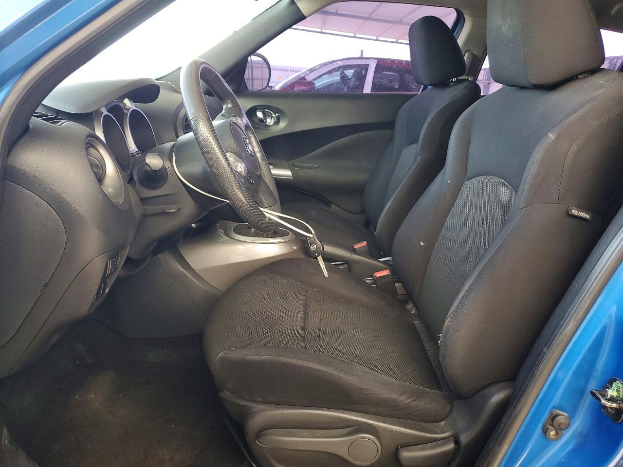 2011 Nissan Juke S - Фото 7