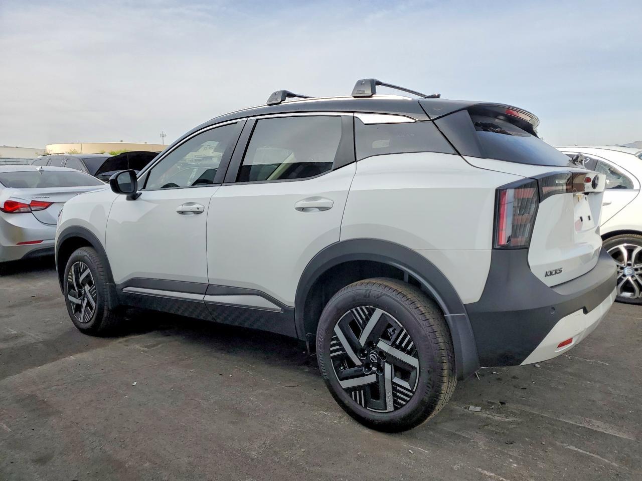 2026 Nissan Kicks Sv - Фото 2