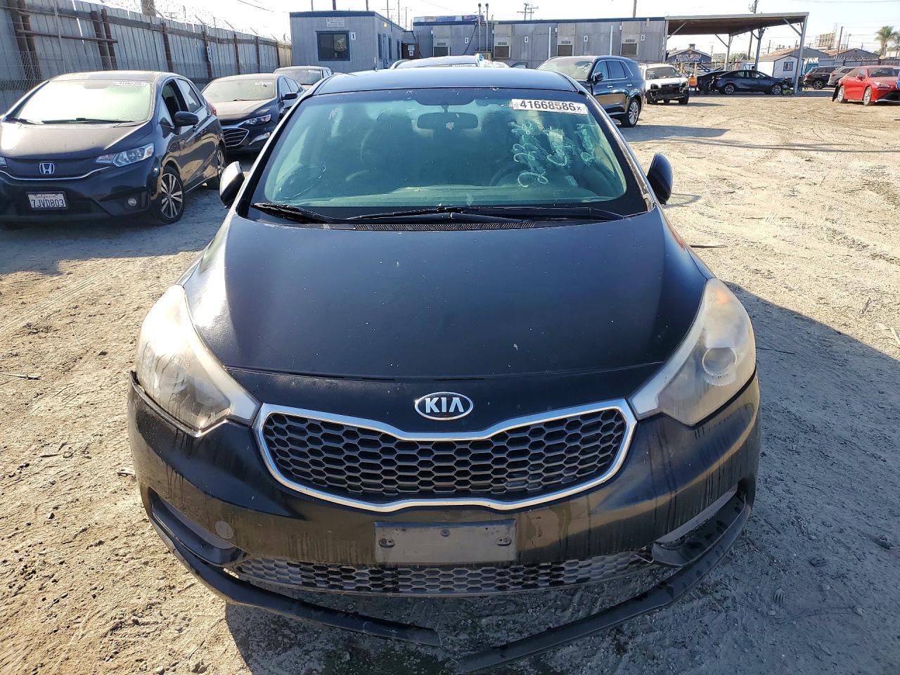 2016 Kia Forte Lx - Image 5