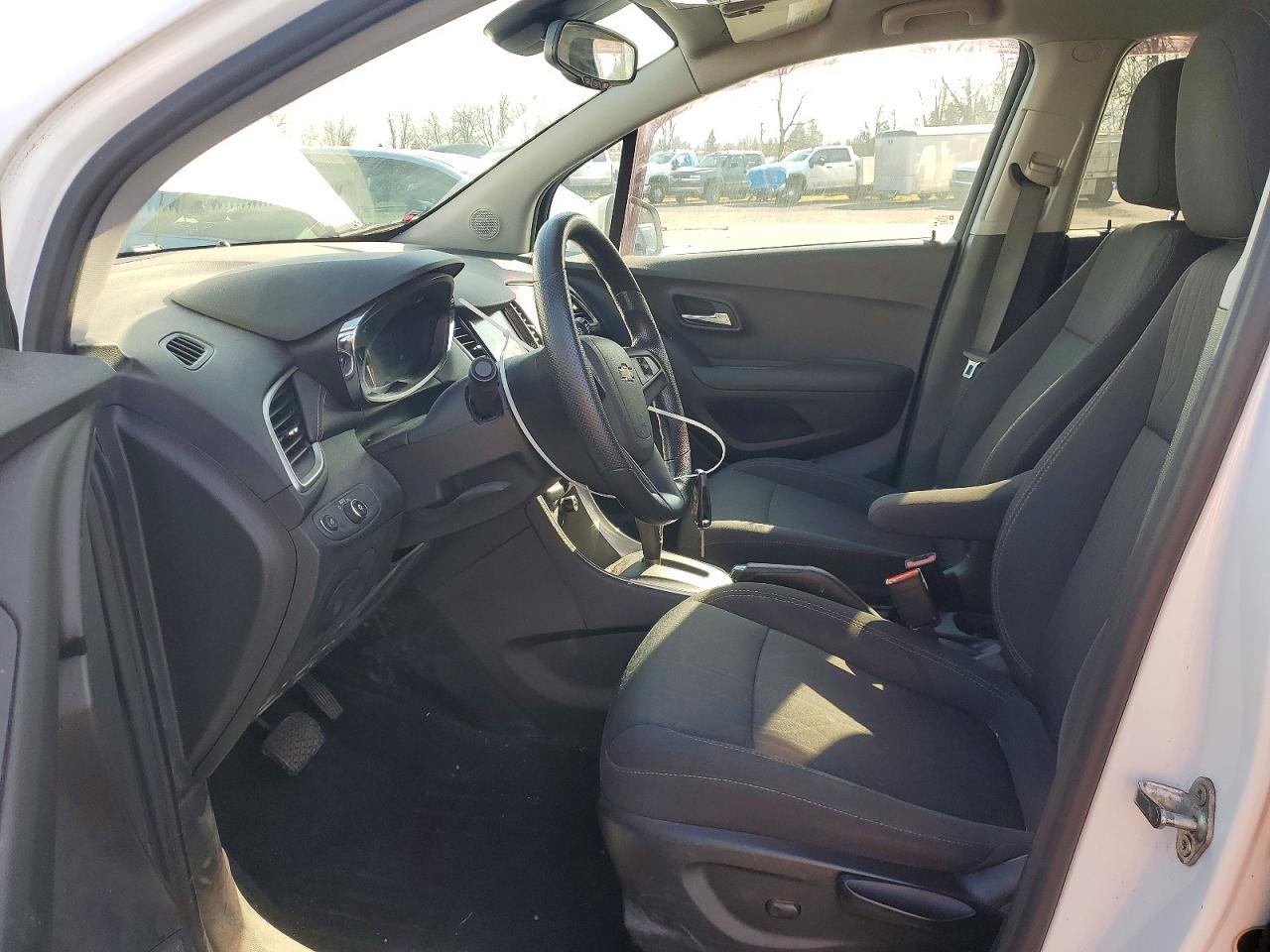 2020 Chevrolet Trax 1Lt - Image 7