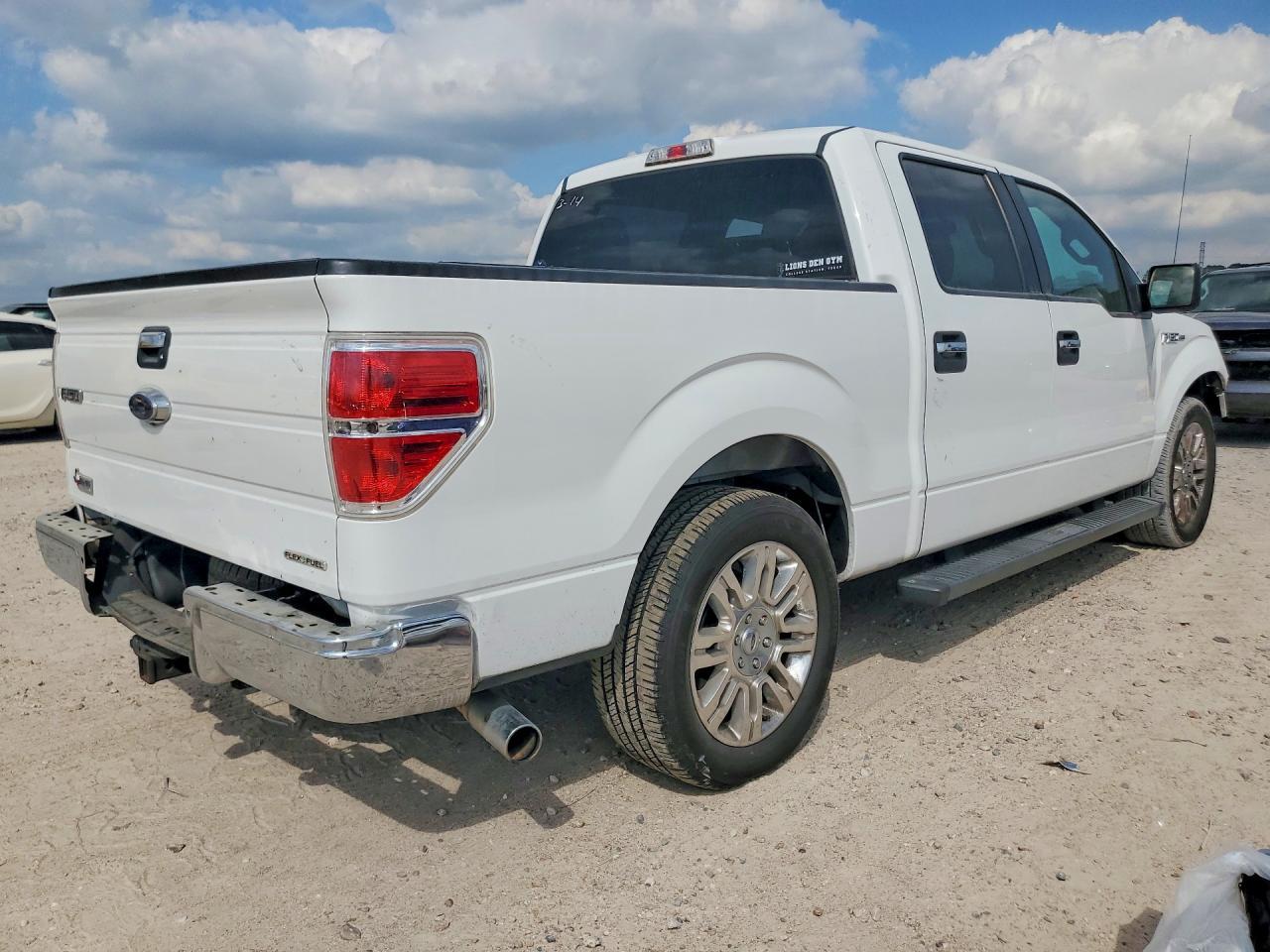 2013 Ford F150 Supercrew - Image 3